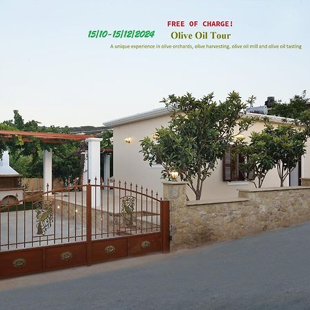 Anna 'S House - Garden Cottage In Киссамос Экстерьер фото